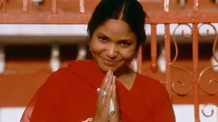 ऊँची जातियाँ दलितों को कीड़े-मकोड़े समझती हैं, मैंने उन्हें दिखाया कि मैं इंसान हूँ: फूलन देवी