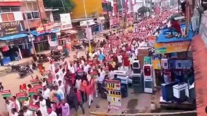 बस्ती में उमड़ा ‘पीडीए मार्च’ का जनसैलाब: अखिलेश यादव बोले— "2027 में मिलेगा घमंड का दंड, अब कोई नहीं कर पाएगा पीडीए का इस्तेमाल"